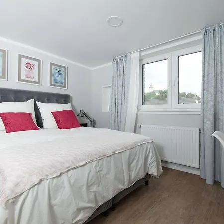 Appartamento Paris - Chillinghouse # 5, 3 Min. Vom Ice, Netflix, Garten Siegburg