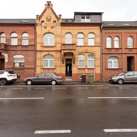 Paris - Chillinghouse # 5, 3 Min. Vom Ice, Netflix, Garten