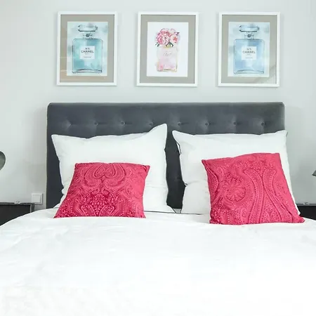 Apartament Paris - Chillinghouse # 5, 3 Min. Vom Ice, Netflix, Garten *